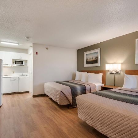 Birch Hill Suites Kansas City - Independence Exteriör bild