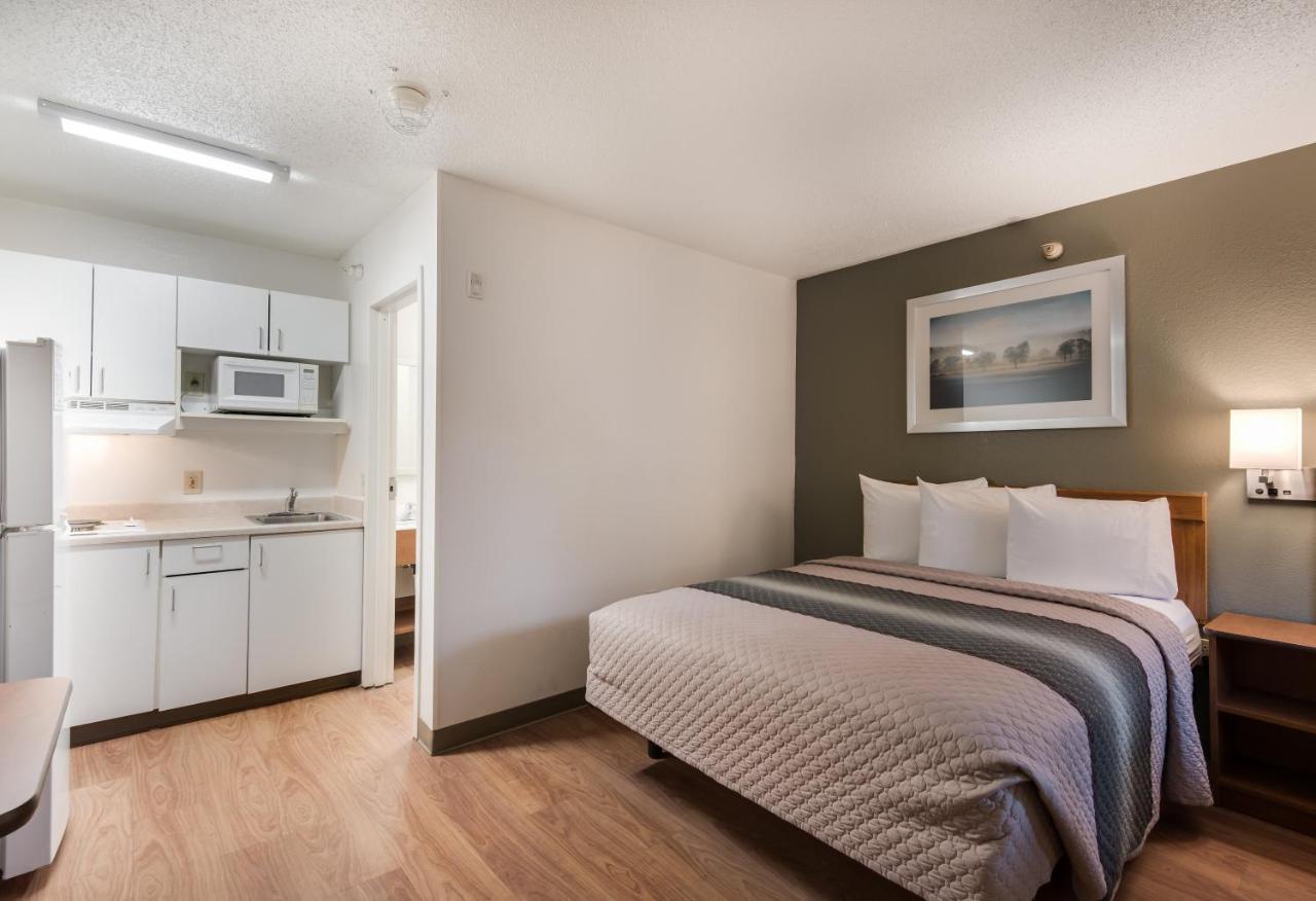 Birch Hill Suites Kansas City - Independence Exteriör bild