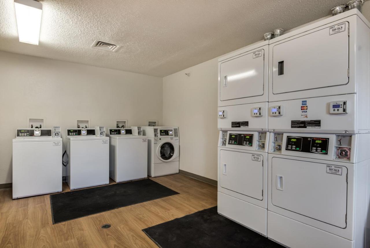 Birch Hill Suites Kansas City - Independence Exteriör bild