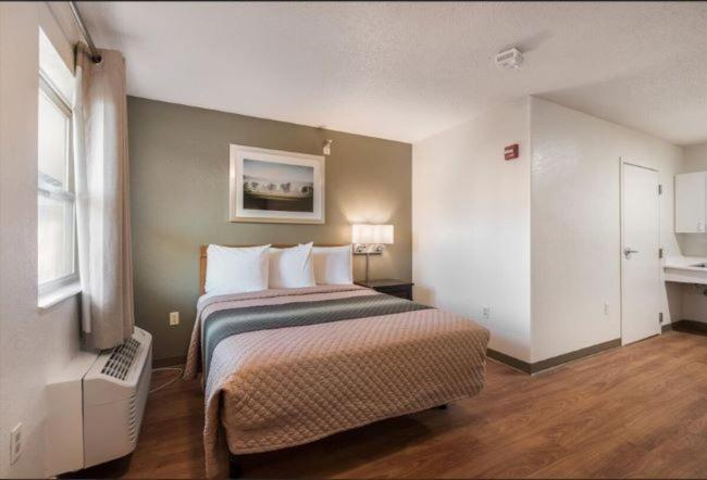 Birch Hill Suites Kansas City - Independence Exteriör bild