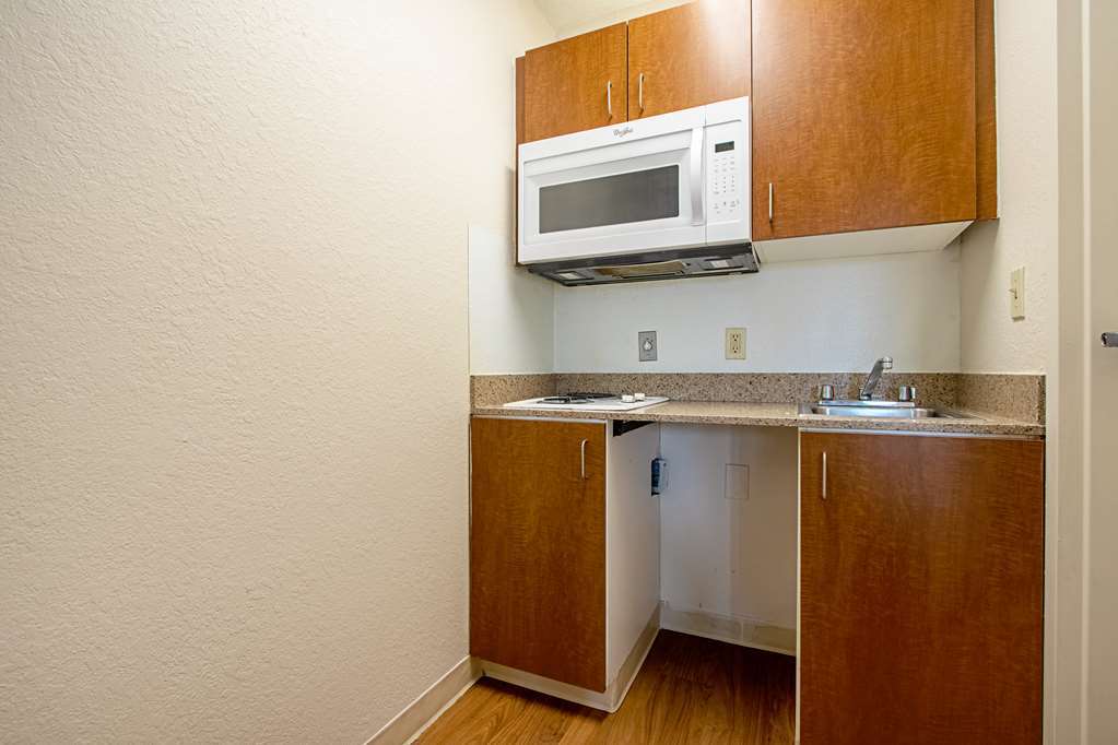 Birch Hill Suites Kansas City - Independence Rum bild