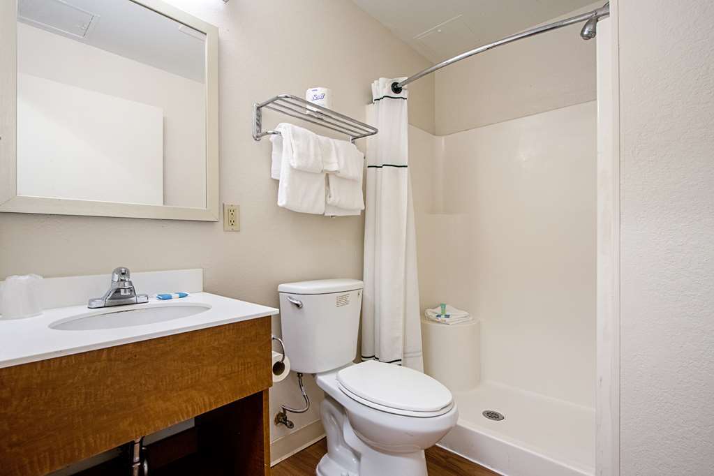 Birch Hill Suites Kansas City - Independence Rum bild